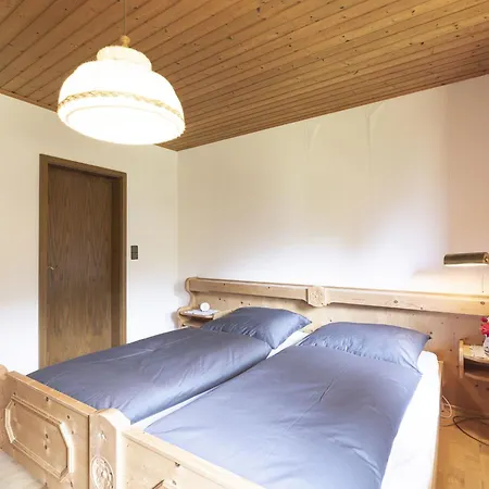 2 By Interhome