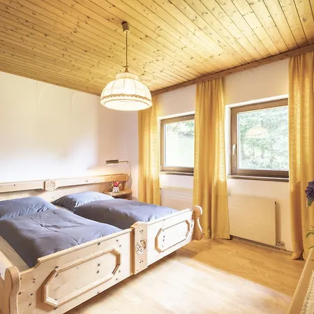 2 By Interhome Шладмінг